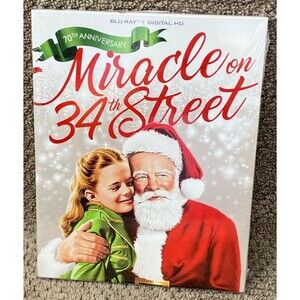 Miracle on 34th Street 70th Anniversary Blu Ray+Digital Black&White New Sealed